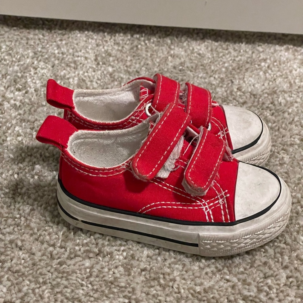 Baby Red Velcro Toddler Shoes size 5